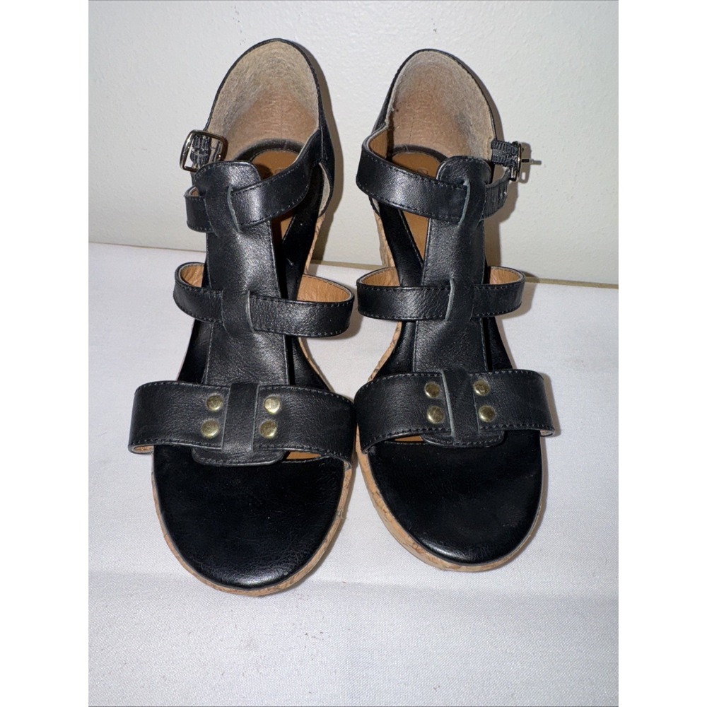 Euro Soft by Sofft Womens Heeled Sandal Gladiator Studded Leather Black Size 9.5